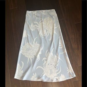 New Aritzia Babaton slip midi skirt